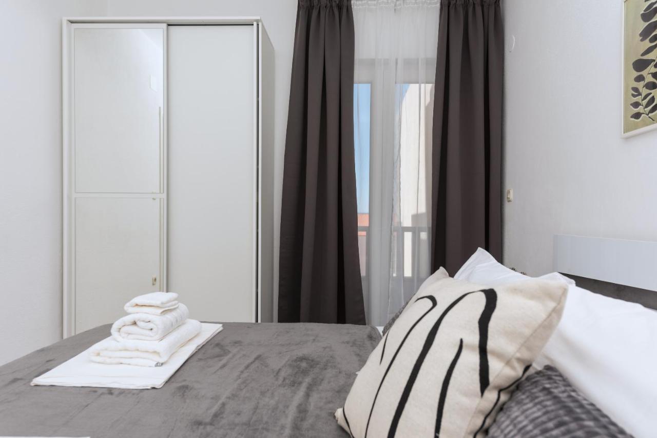 Apartment Sole Mio -Sea View Makarska Buitenkant foto